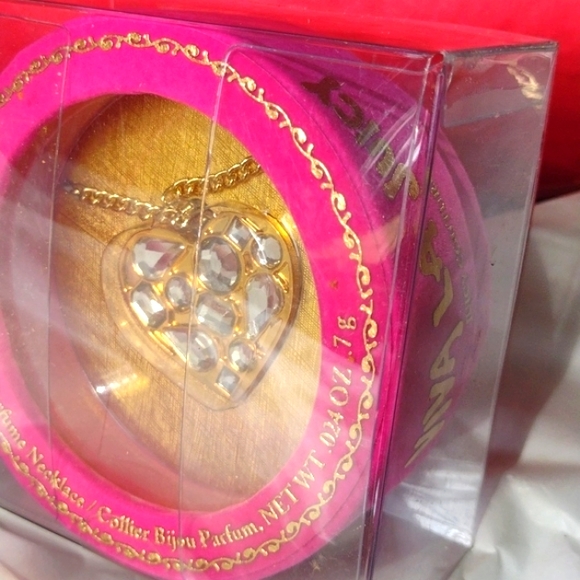 Viva La Juicy Solid Perfume Locket Necklace NWT - Picture 13 of 14